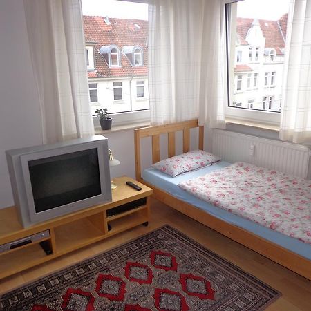 Apartments Naehe Messe - Room Agency Ганновер Номер фото