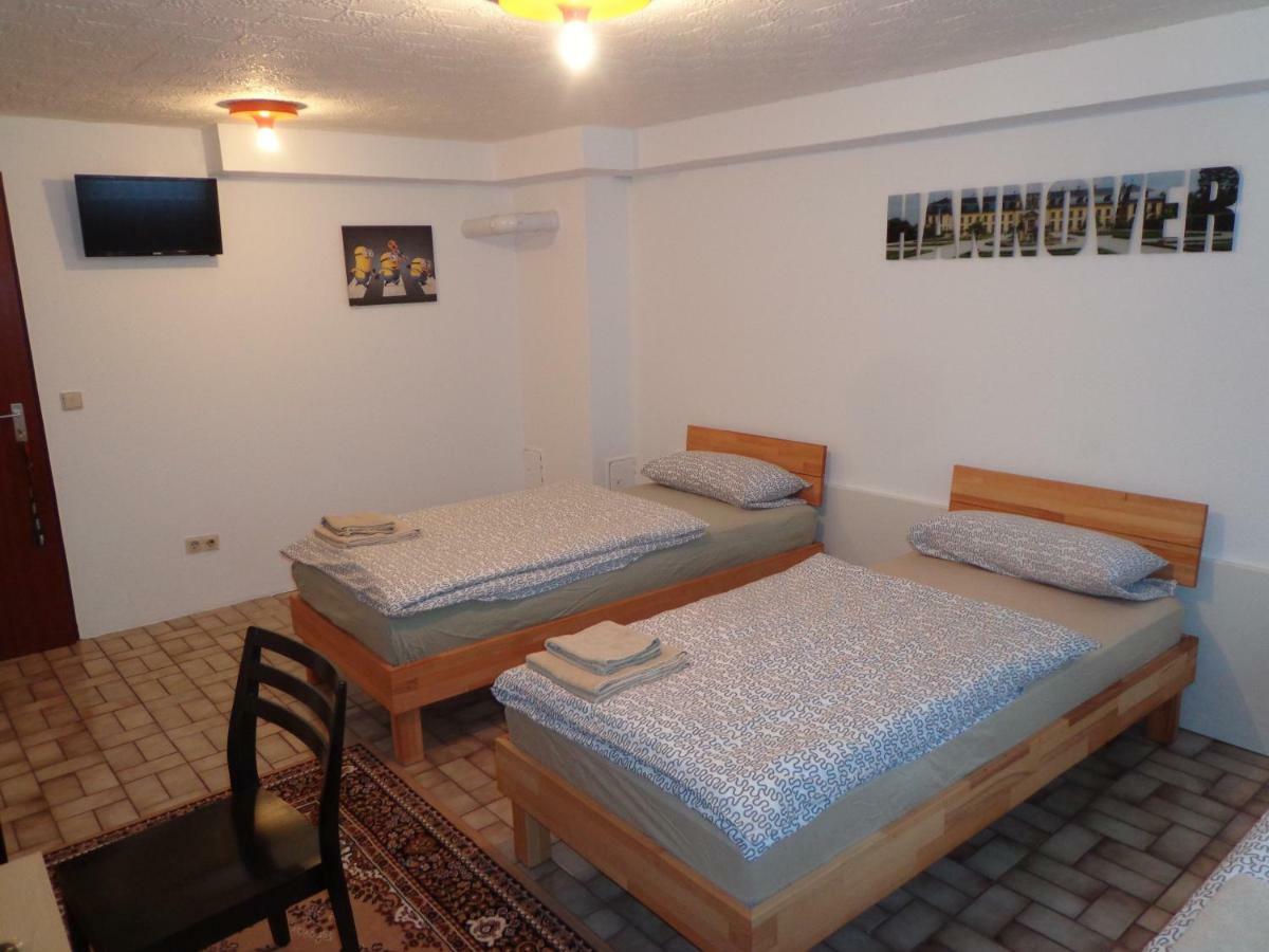 Apartments Naehe Messe - Room Agency Ганновер Екстер'єр фото